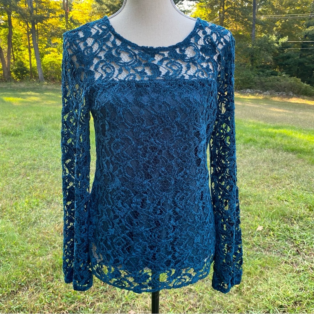 SUNDANCE TOP BLOUSE BLUE GREEN TEAL LACE  LONG SLEEVE SIZE S